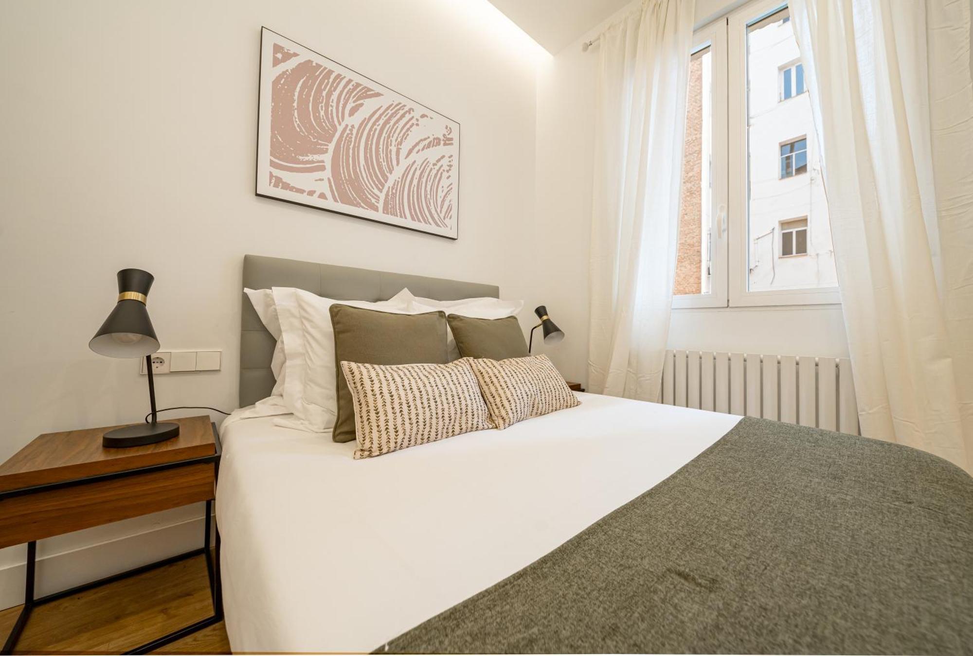 Apartment Goya Iii Calle Hermosilla 3br 2bh Madrid